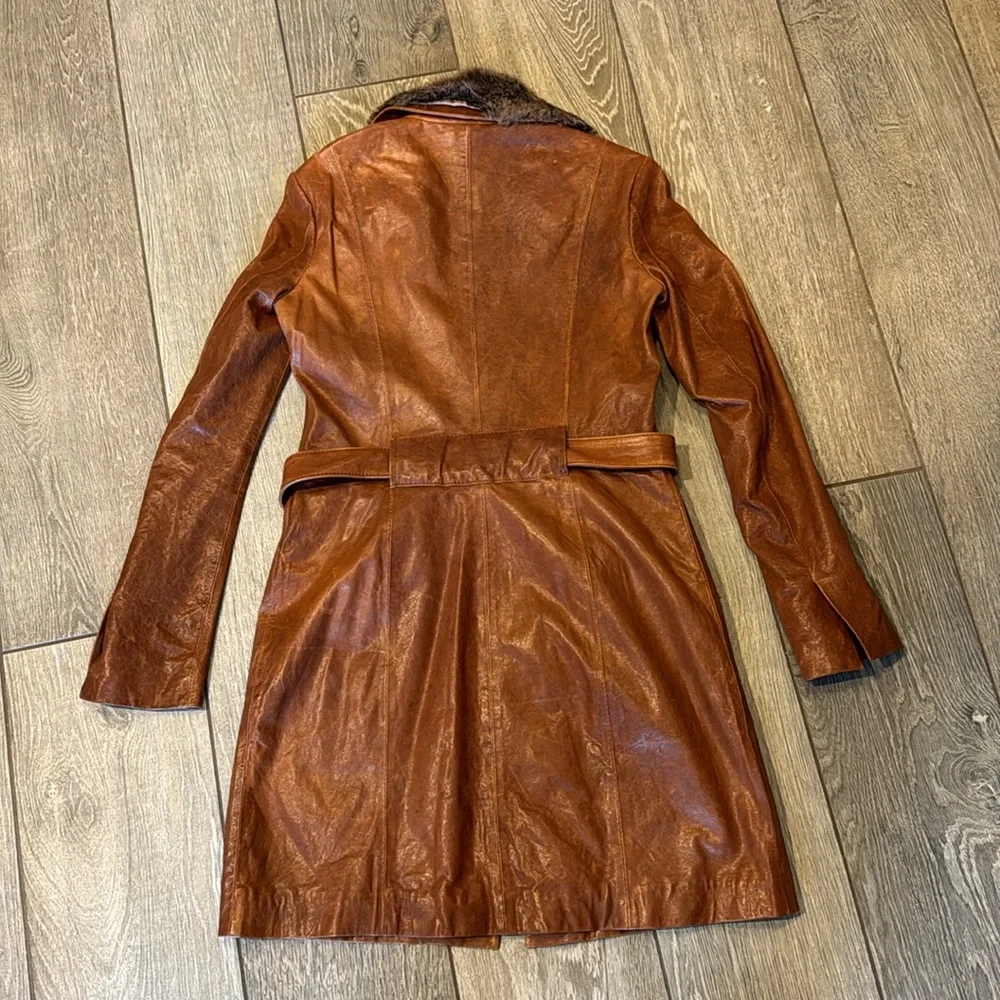 June Leather Coat with detachable fur collar - Size S - Picture 8 of 9